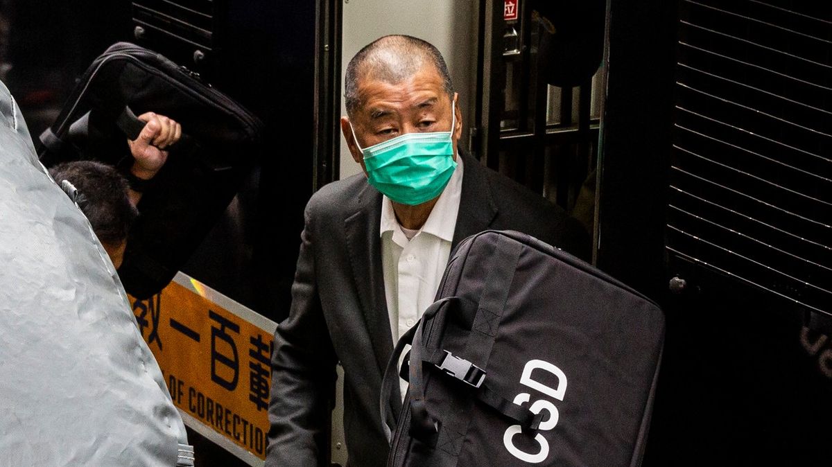 Britští obhájci čelí výhružkám z Hongkongu